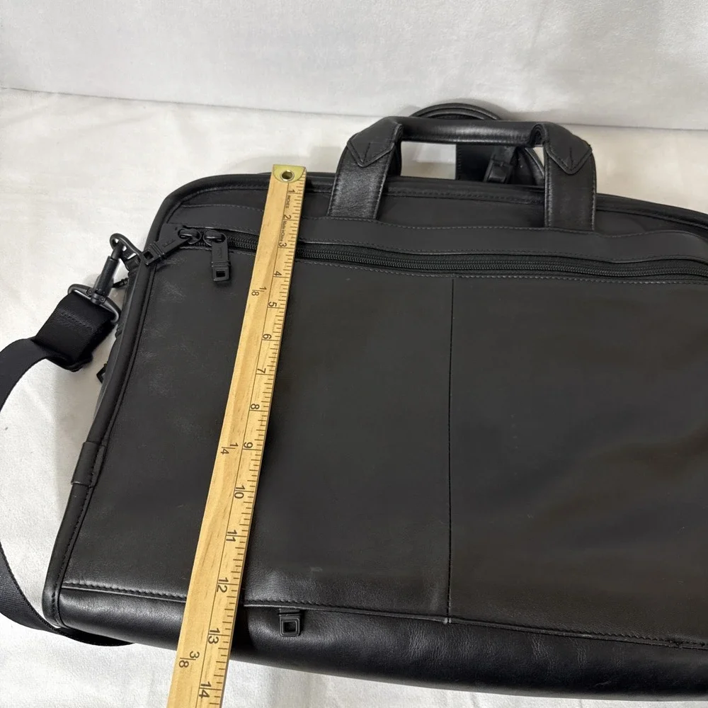 TUMI‎ Briefcase Leather Black Laptop Bag Business Travel Computer 96111DH